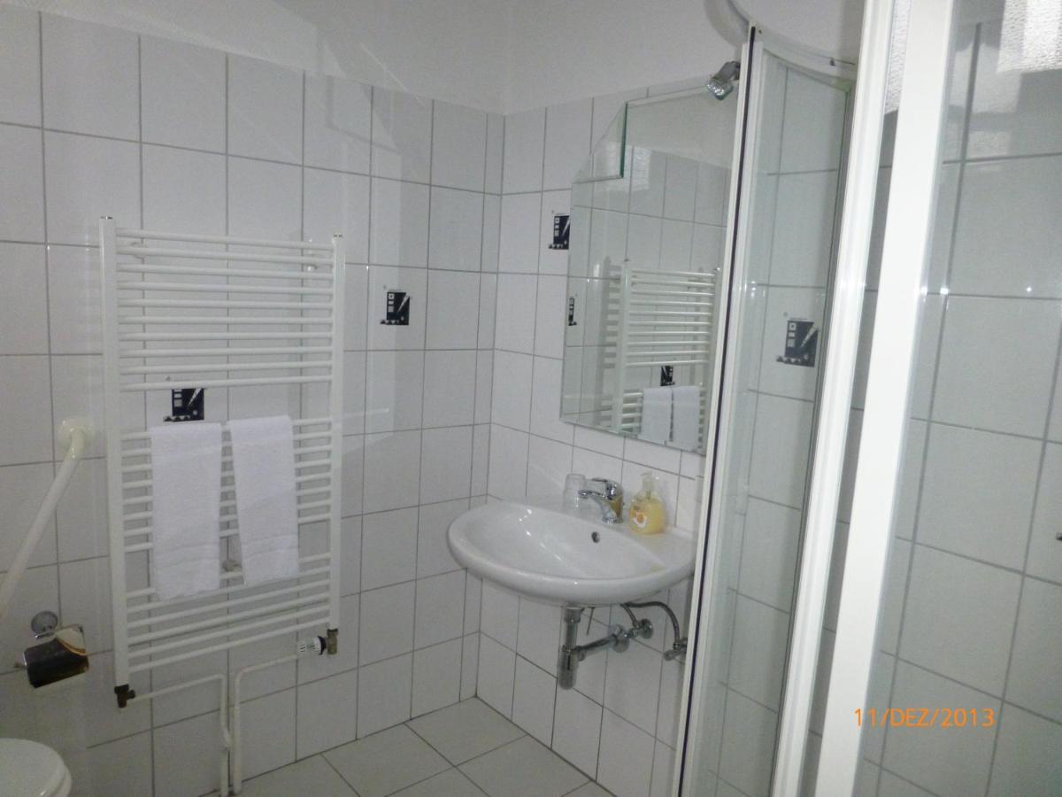 Hotel Ruestersieler Hof Wilhelmshaven Phòng bức ảnh